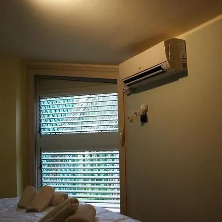 Casa de hóspedes Autostrada A18 *