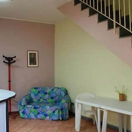 Autostrada A18 Casa de hóspedes *